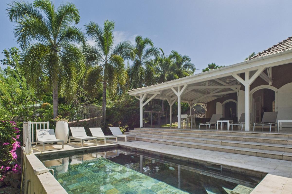 2 Location Villa 10 personnes Martinique - piscine 